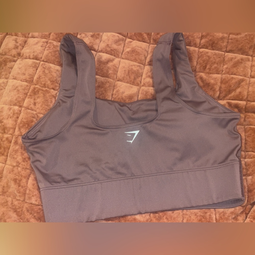 Gym shark sports bra size small